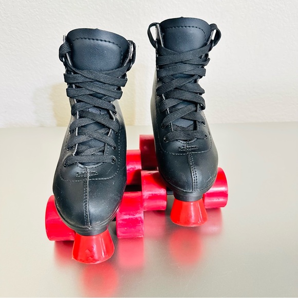 Chicago Skates Kids Quad Roller Skates Black Red | Children’s US J12 EUR 31 - Picture 2 of 10